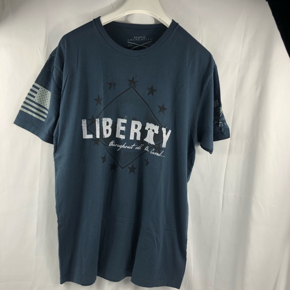 GRUNT STYLE Men’s T-shirt blue  XL Logo on  both sleeves excellent condition.